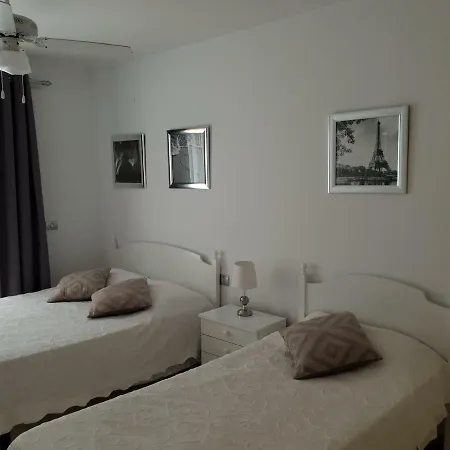 Modern Duplex In Mar * Palm-mar